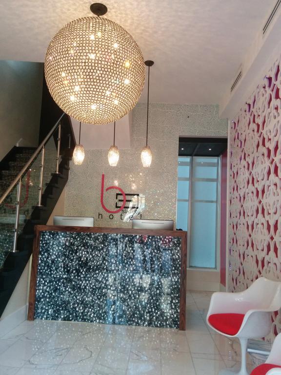Baystreet Hotel/Motel Toronto Ngoại thất bức ảnh