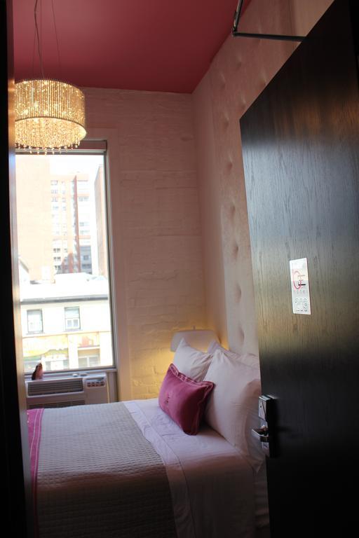 Baystreet Hotel/Motel Toronto Phòng bức ảnh