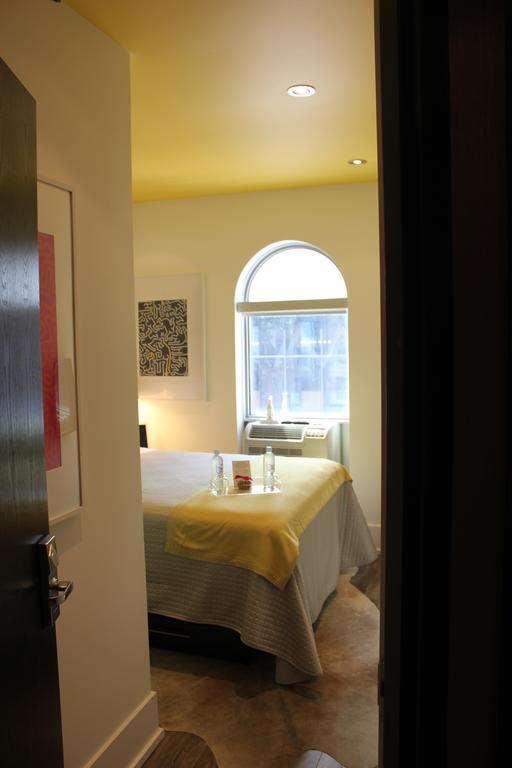 Baystreet Hotel/Motel Toronto Phòng bức ảnh