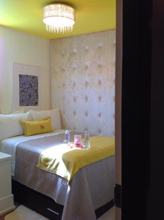 Baystreet Hotel/Motel Toronto Phòng bức ảnh