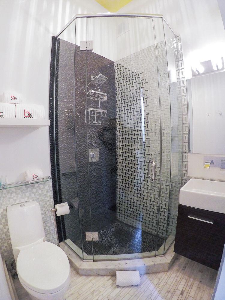 Baystreet Hotel/Motel Toronto Ngoại thất bức ảnh